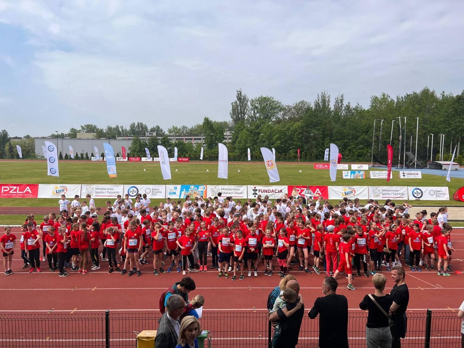 Zdjęcie w galerii na portalu naszraciborz.pl: Lekkoatletyczne nadzieje olimpijskie. Raciborzanie startowali w Rudzie Śląskiej wiadomości z regionu