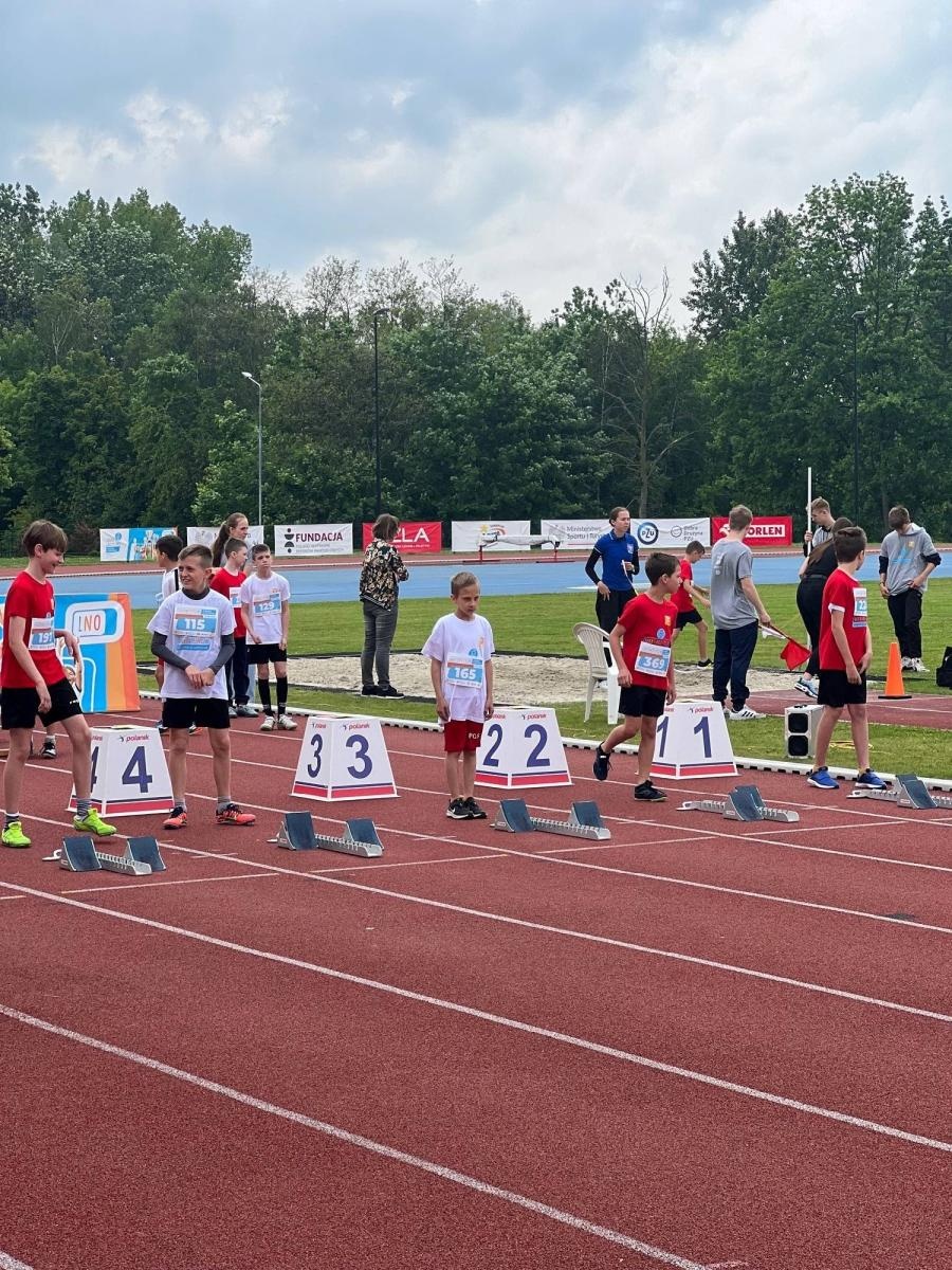 Zdjęcie w galerii na portalu naszraciborz.pl: Lekkoatletyczne nadzieje olimpijskie. Raciborzanie startowali w Rudzie Śląskiej wiadomości z regionu