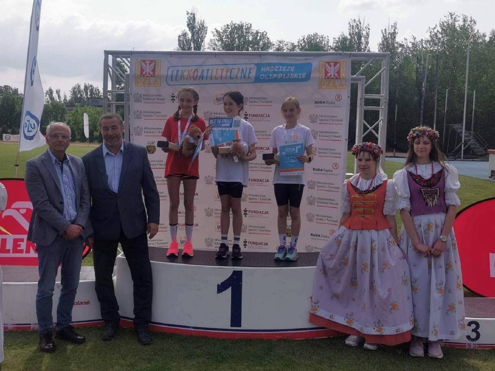 Zdjęcie w galerii na portalu naszraciborz.pl: Lekkoatletyczne nadzieje olimpijskie. Raciborzanie startowali w Rudzie Śląskiej wiadomości z regionu