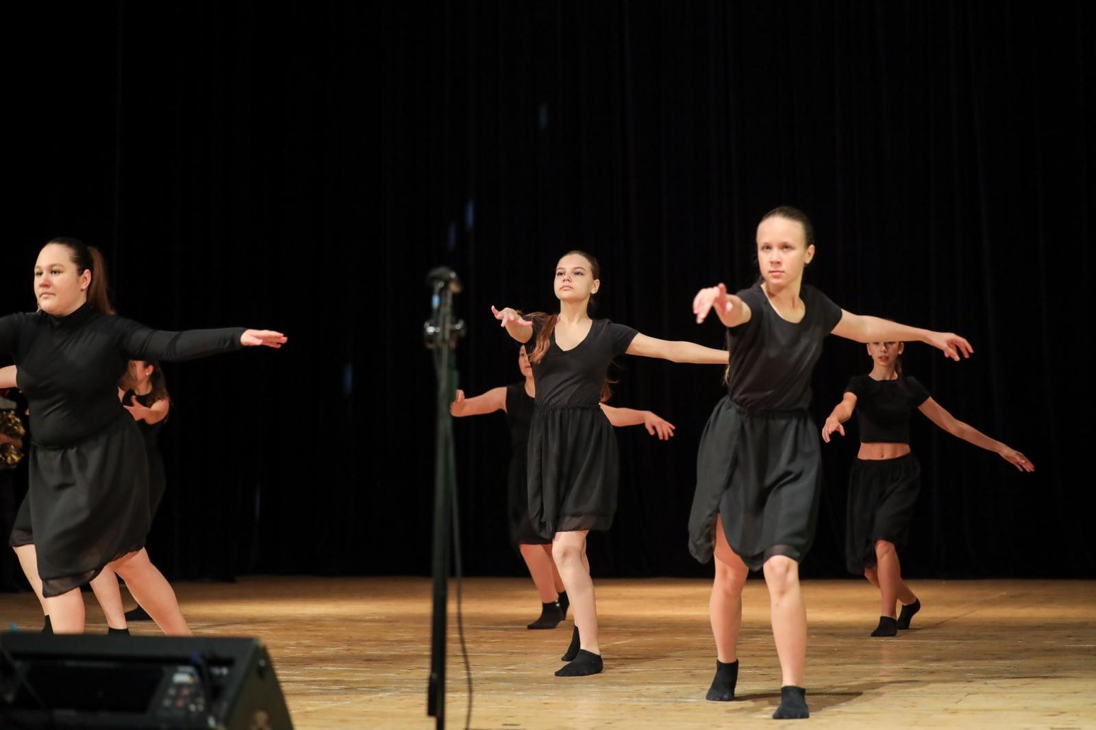 Zdjęcie w galerii na portalu naszraciborz.pl: Laureaci Konkursu Tańca w ramach XIII PFTA [FOTO] wiadomości z regionu