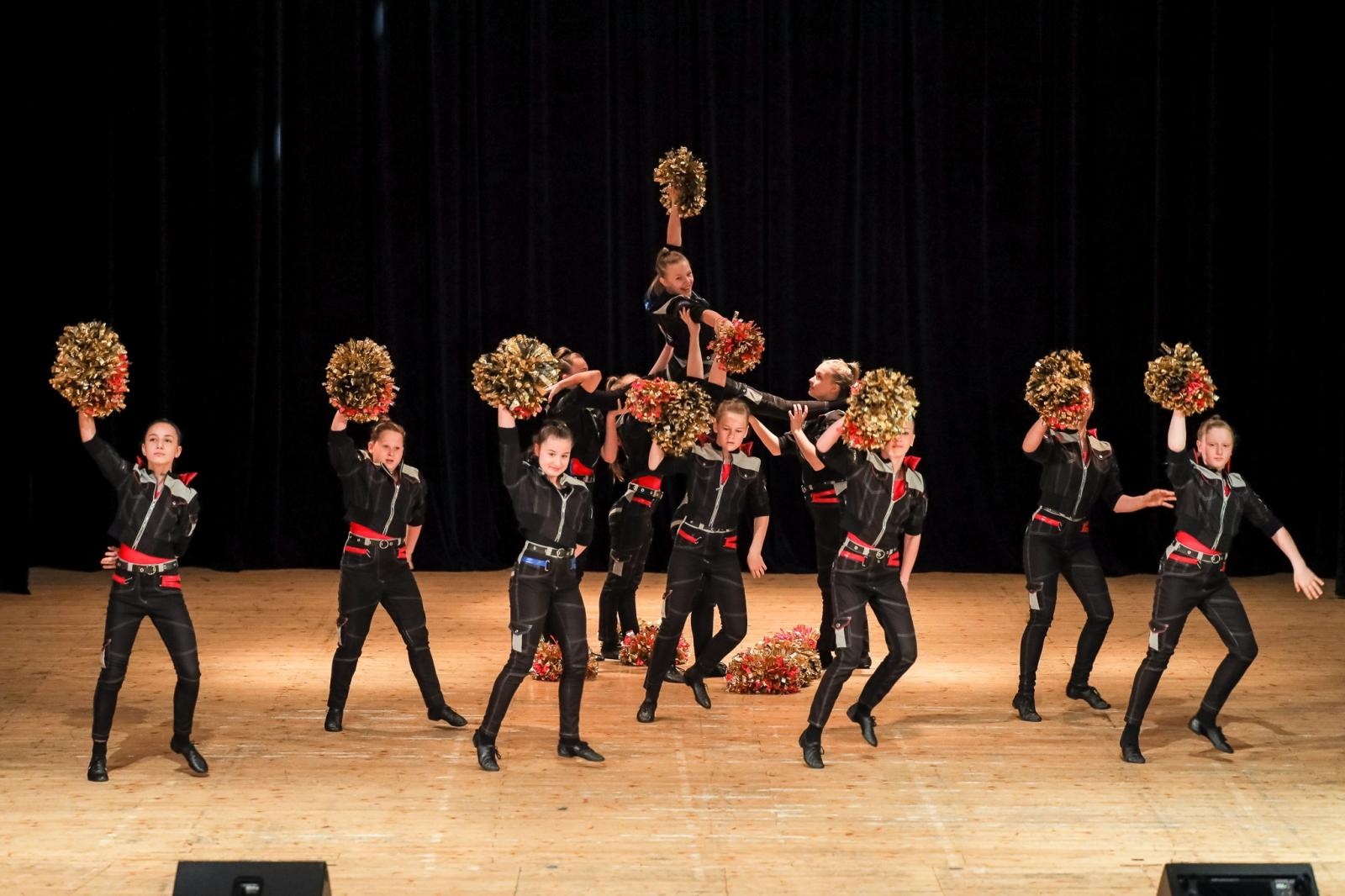 Zdjęcie w galerii na portalu naszraciborz.pl: Laureaci Konkursu Tańca w ramach XIII PFTA [FOTO] wiadomości z regionu