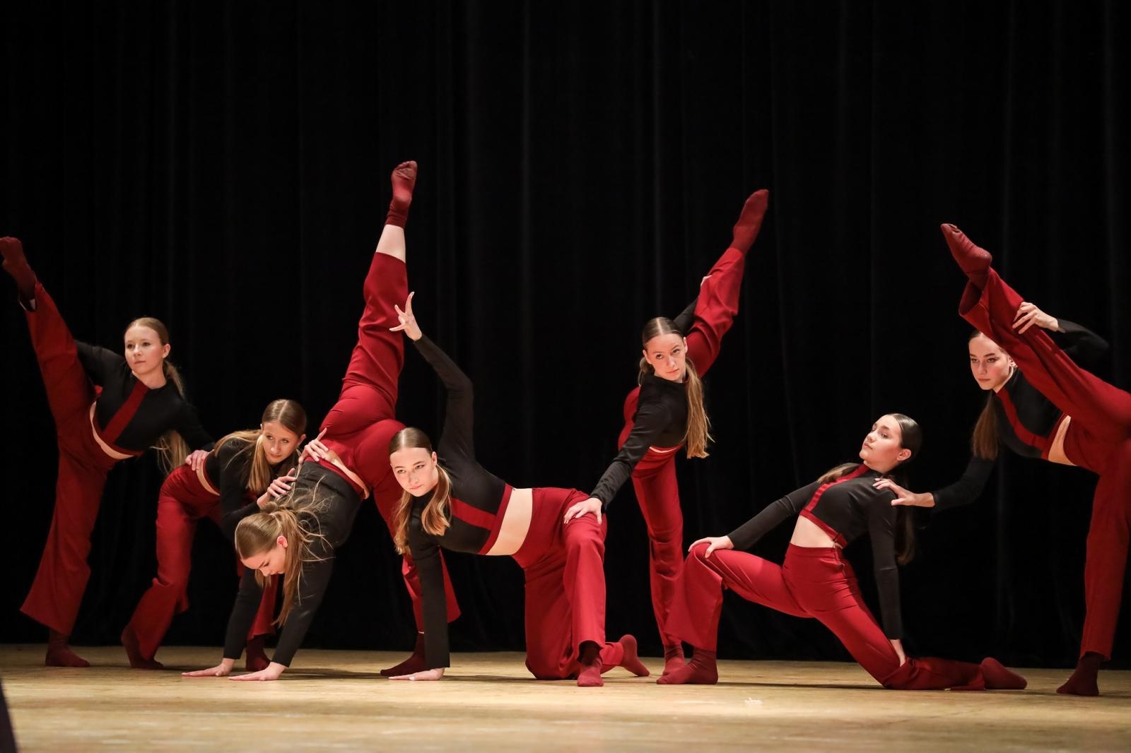 Zdjęcie w galerii na portalu naszraciborz.pl: Laureaci Konkursu Tańca w ramach XIII PFTA [FOTO] wiadomości z regionu