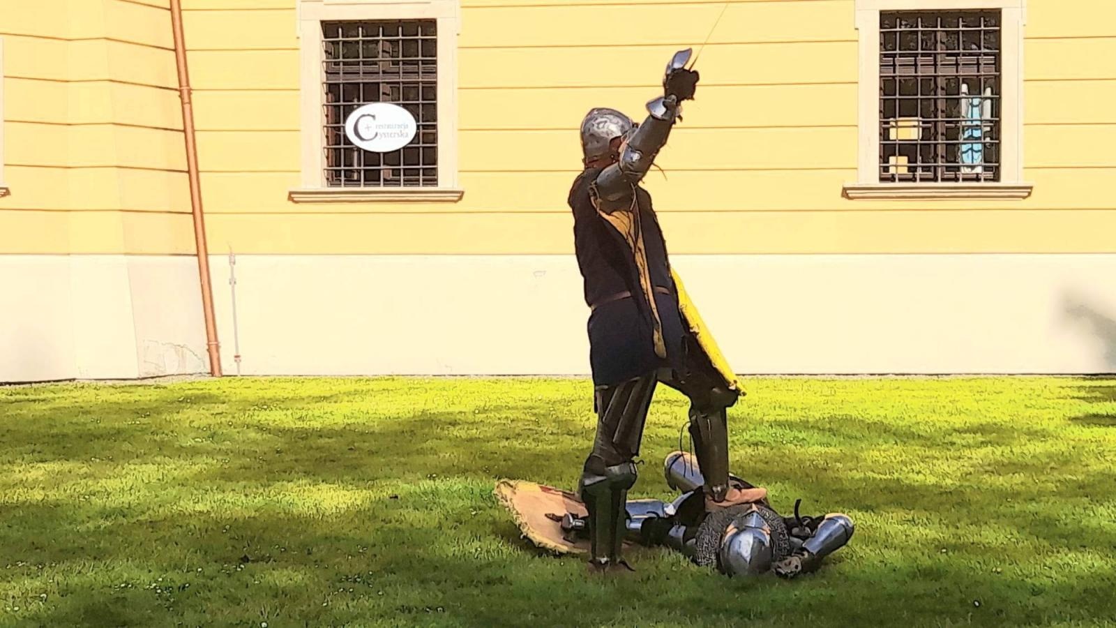 Zdjęcie w galerii na portalu naszraciborz.pl: Amnestia i rękodzieło - Tydzień Bibliotek w Rudach wiadomości z regionu