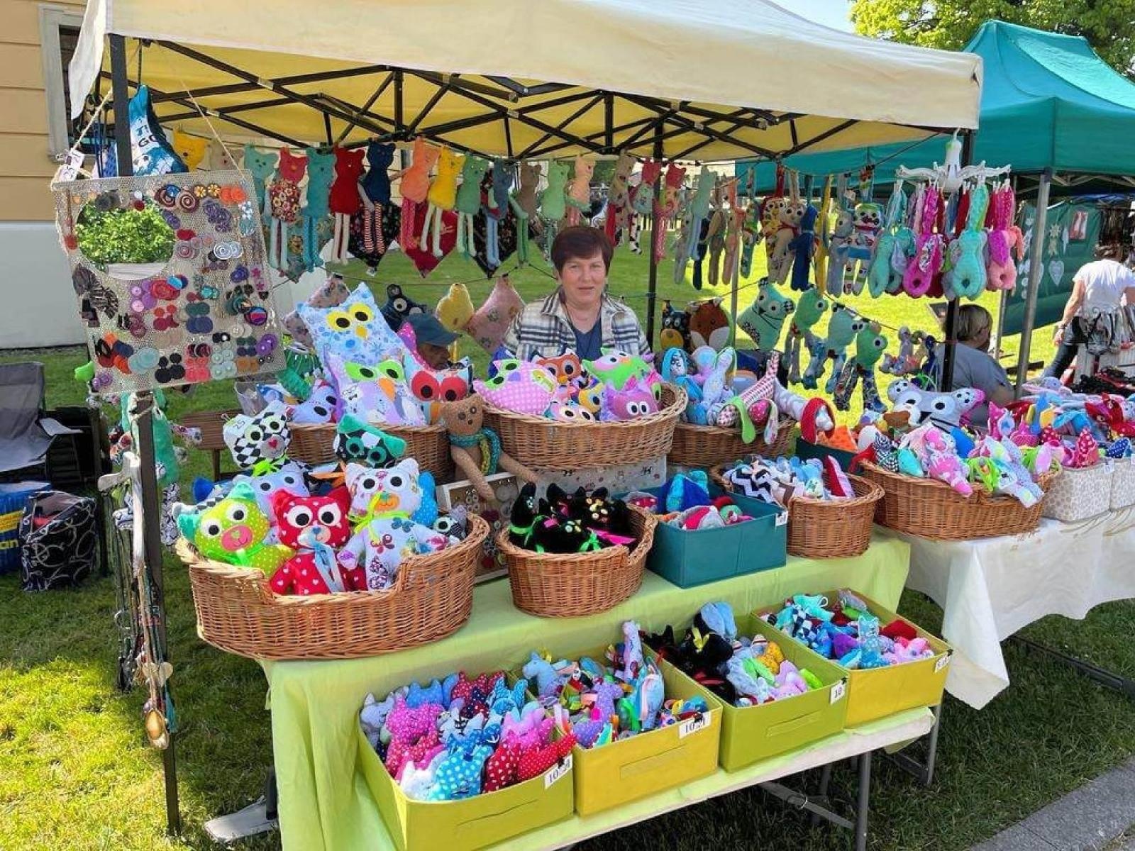 Zdjęcie w galerii na portalu naszraciborz.pl: Amnestia i rękodzieło - Tydzień Bibliotek w Rudach wiadomości z regionu