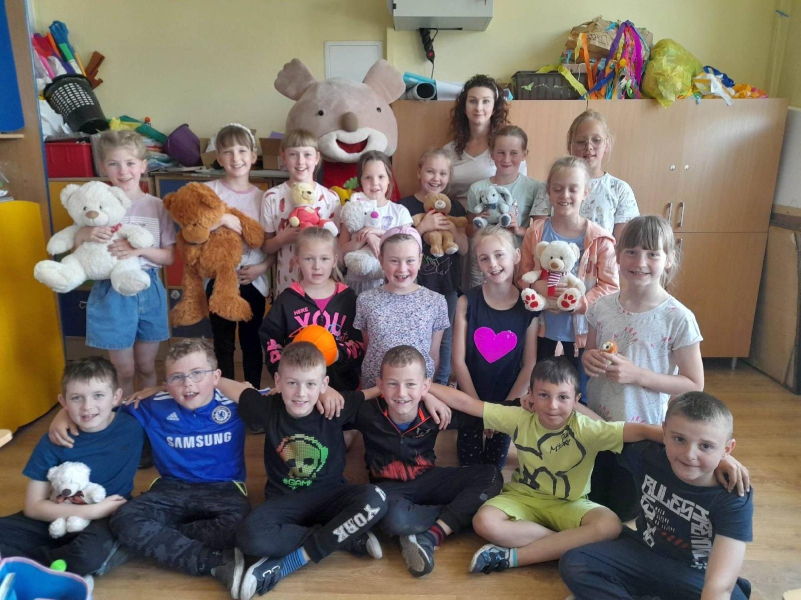 Zdjęcie w galerii na portalu naszraciborz.pl: Amnestia i rękodzieło - Tydzień Bibliotek w Rudach wiadomości z regionu