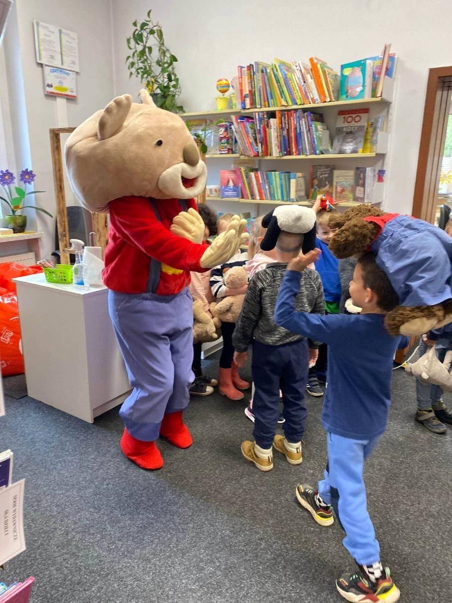 Zdjęcie w galerii na portalu naszraciborz.pl: Amnestia i rękodzieło - Tydzień Bibliotek w Rudach wiadomości z regionu