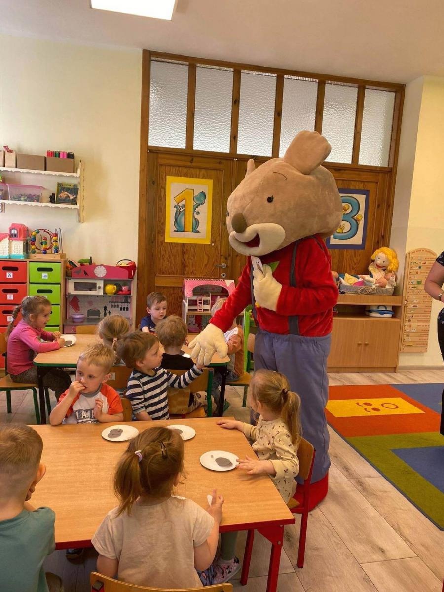 Zdjęcie w galerii na portalu naszraciborz.pl: Amnestia i rękodzieło - Tydzień Bibliotek w Rudach wiadomości z regionu