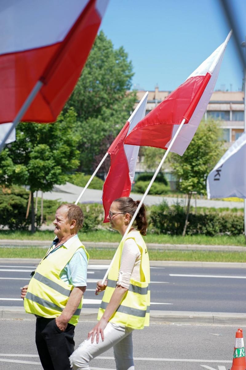 Zdjęcie w galerii na portalu naszraciborz.pl: Pracownicy Agromaxu protestowali w Częstochowie wiadomości z regionu