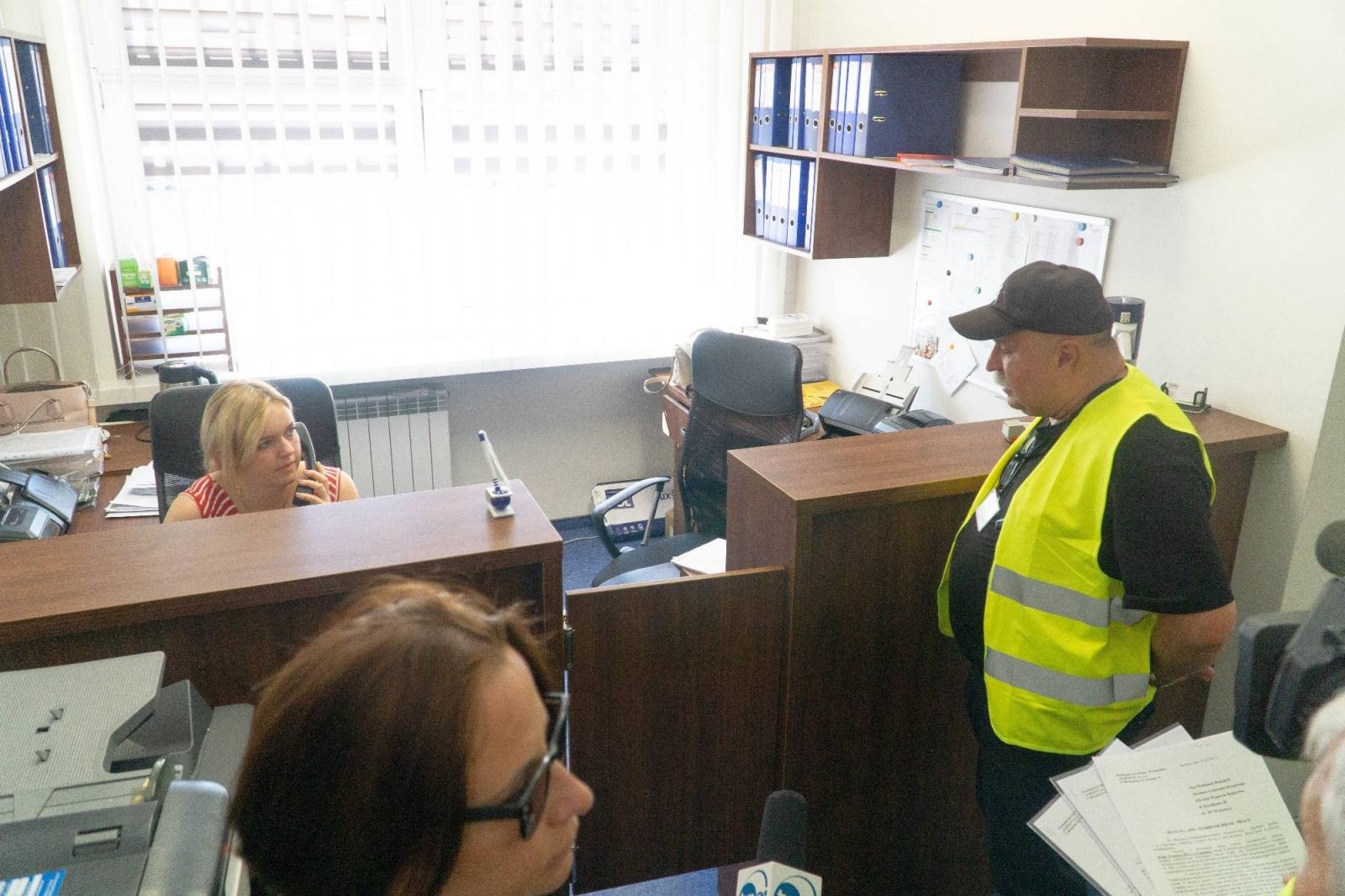 Zdjęcie w galerii na portalu naszraciborz.pl: Pracownicy Agromaxu protestowali w Częstochowie wiadomości z regionu