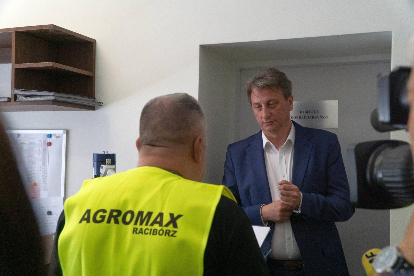 Zdjęcie w galerii na portalu naszraciborz.pl: Pracownicy Agromaxu protestowali w Częstochowie wiadomości z regionu