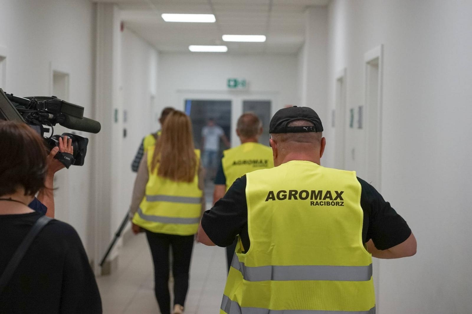 Zdjęcie w galerii na portalu naszraciborz.pl: Pracownicy Agromaxu protestowali w Częstochowie wiadomości z regionu