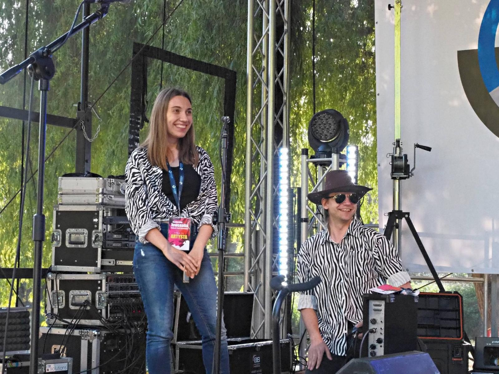 Zdjęcie w galerii na portalu naszraciborz.pl: Klucze do bram miasta w rękach żaków. Raciborskie Juwenalia na bulwarach wiadomości z regionu