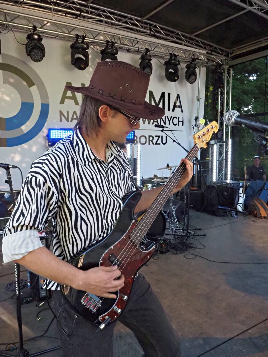 Zdjęcie w galerii na portalu naszraciborz.pl: Klucze do bram miasta w rękach żaków. Raciborskie Juwenalia na bulwarach wiadomości z regionu