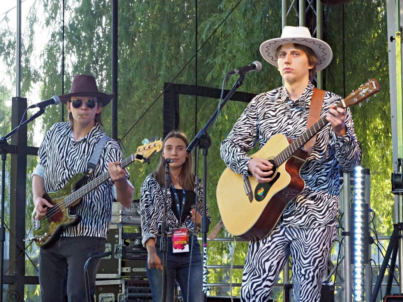 Zdjęcie w galerii na portalu naszraciborz.pl: Klucze do bram miasta w rękach żaków. Raciborskie Juwenalia na bulwarach wiadomości z regionu