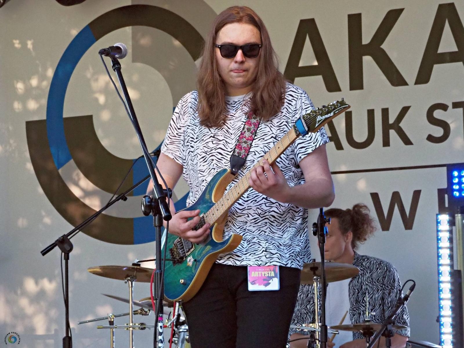 Zdjęcie w galerii na portalu naszraciborz.pl: Klucze do bram miasta w rękach żaków. Raciborskie Juwenalia na bulwarach wiadomości z regionu