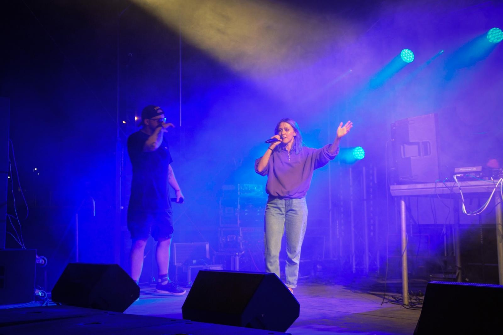 Zdjęcie w galerii na portalu naszraciborz.pl: Klucze do bram miasta w rękach żaków. Raciborskie Juwenalia na bulwarach wiadomości z regionu