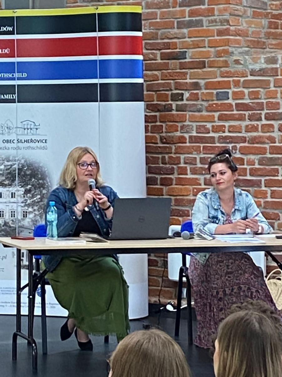 Zdjęcie w galerii na portalu naszraciborz.pl: O strachach w wozowni zamku w Tworkowie wiadomości z regionu