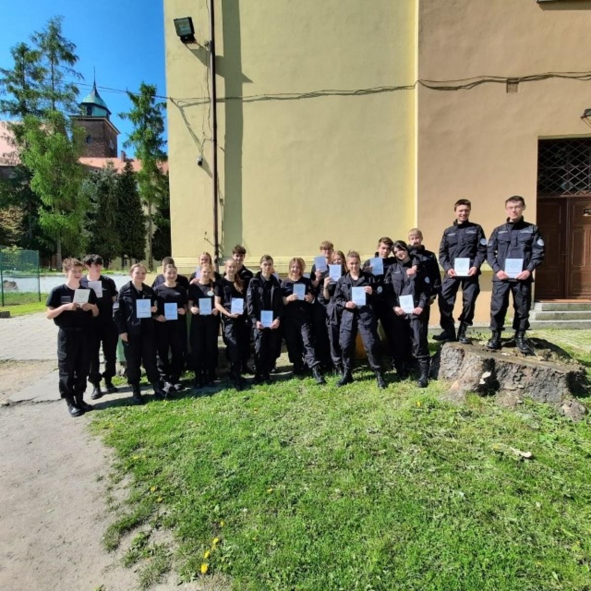 Zdjęcie w galerii na portalu naszraciborz.pl: Operacja Czysta Rzeka z udziałem Ekonomika wiadomości z regionu