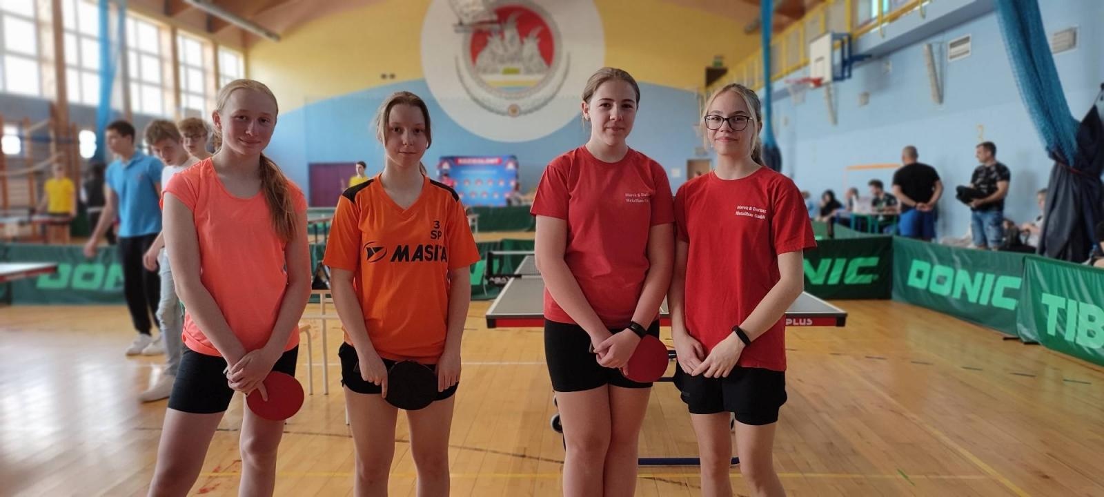 Zdjęcie w galerii na portalu naszraciborz.pl: Sukces dziewczyn z Krzanowic. Trzecie na Śląsku w tenisie stołowym wiadomości z regionu