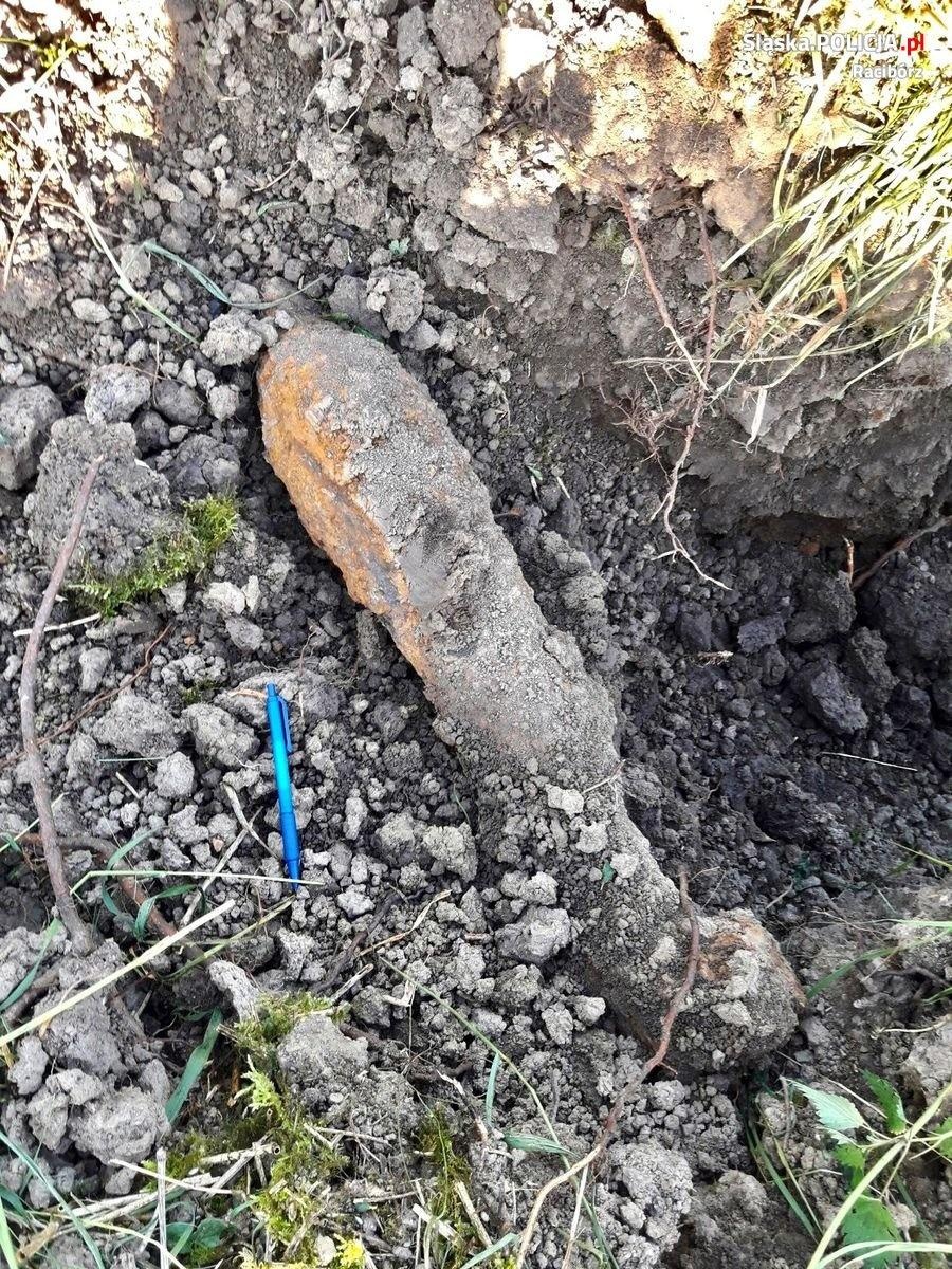 Zdjęcie w galerii na portalu naszraciborz.pl: Groźne znaleziska w Tworkowie i Rudzie Kozielskiej [FOTO] wiadomości z regionu