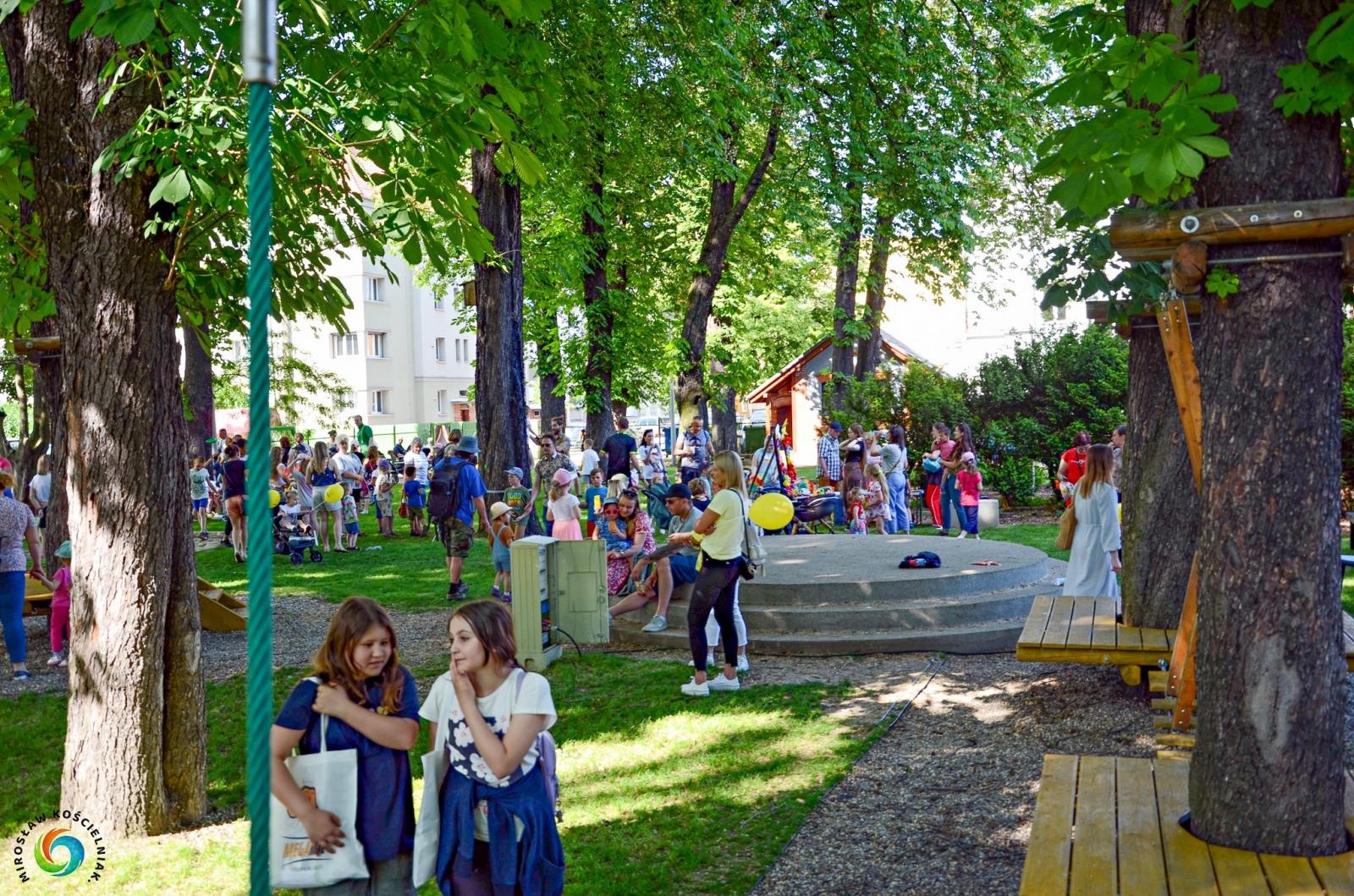 Zdjęcie w galerii na portalu naszraciborz.pl: Zakręcony Dzień Dziecka na Jordanie [FOTO i WIDEO] wiadomości z regionu