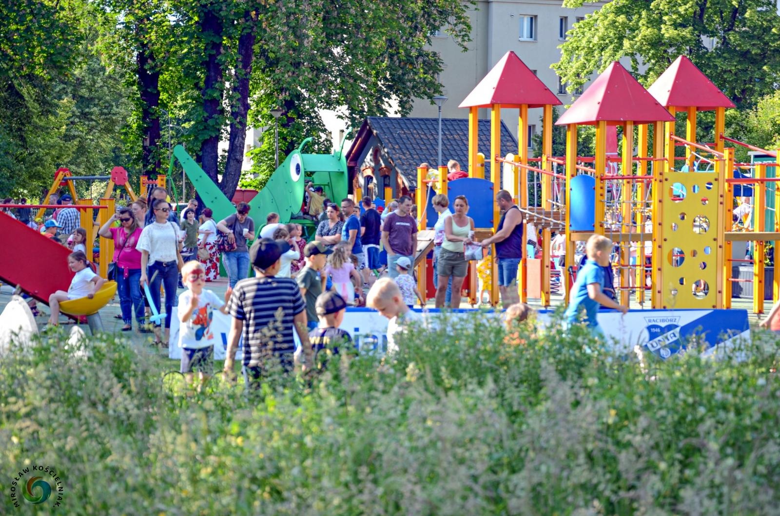 Zdjęcie w galerii na portalu naszraciborz.pl: Zakręcony Dzień Dziecka na Jordanie [FOTO i WIDEO] wiadomości z regionu