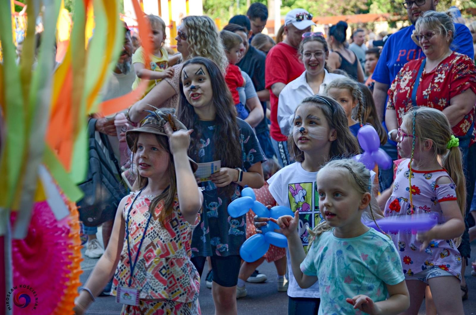 Zdjęcie w galerii na portalu naszraciborz.pl: Zakręcony Dzień Dziecka na Jordanie [FOTO i WIDEO] wiadomości z regionu