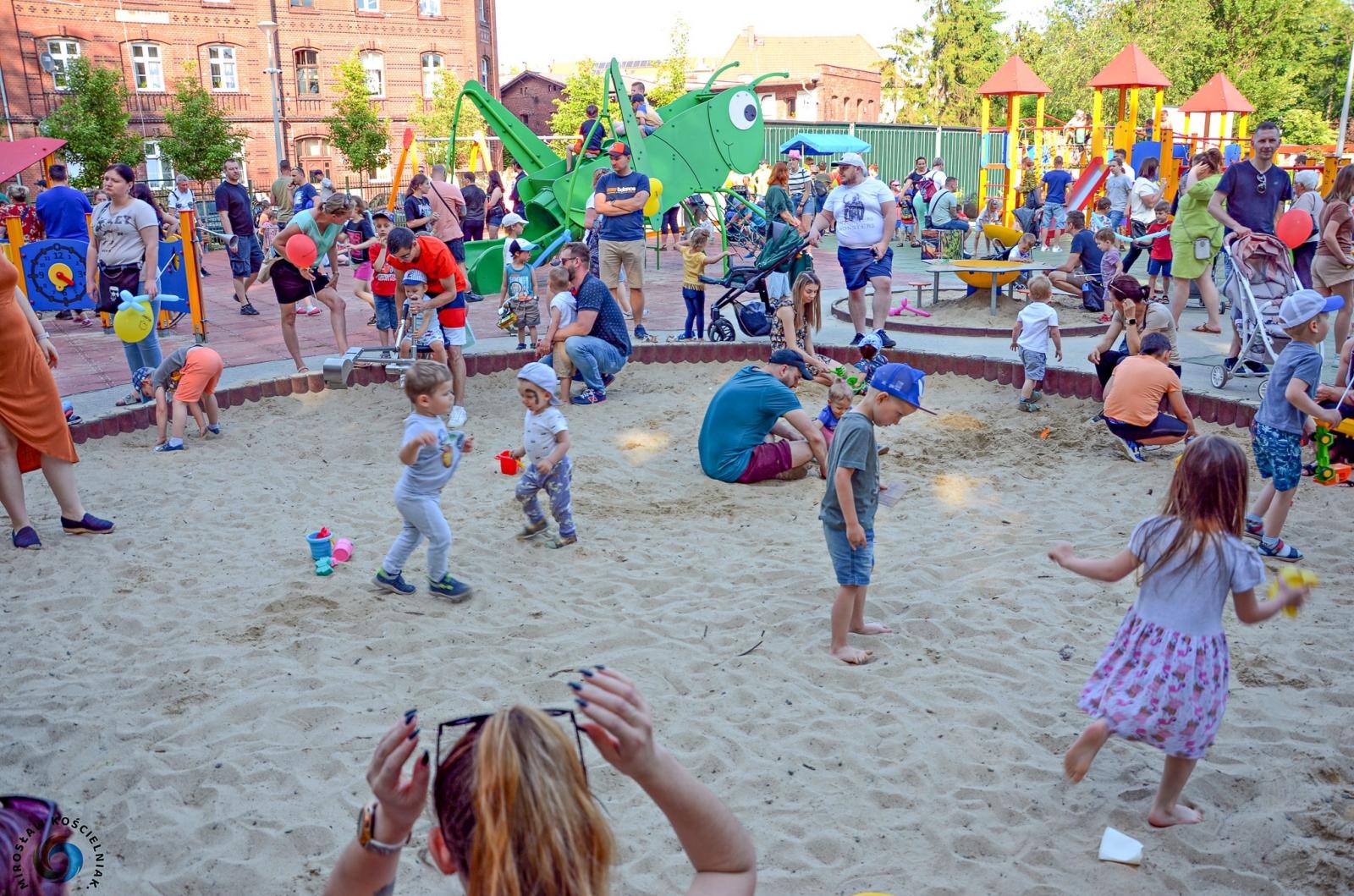 Zdjęcie w galerii na portalu naszraciborz.pl: Zakręcony Dzień Dziecka na Jordanie [FOTO i WIDEO] wiadomości z regionu