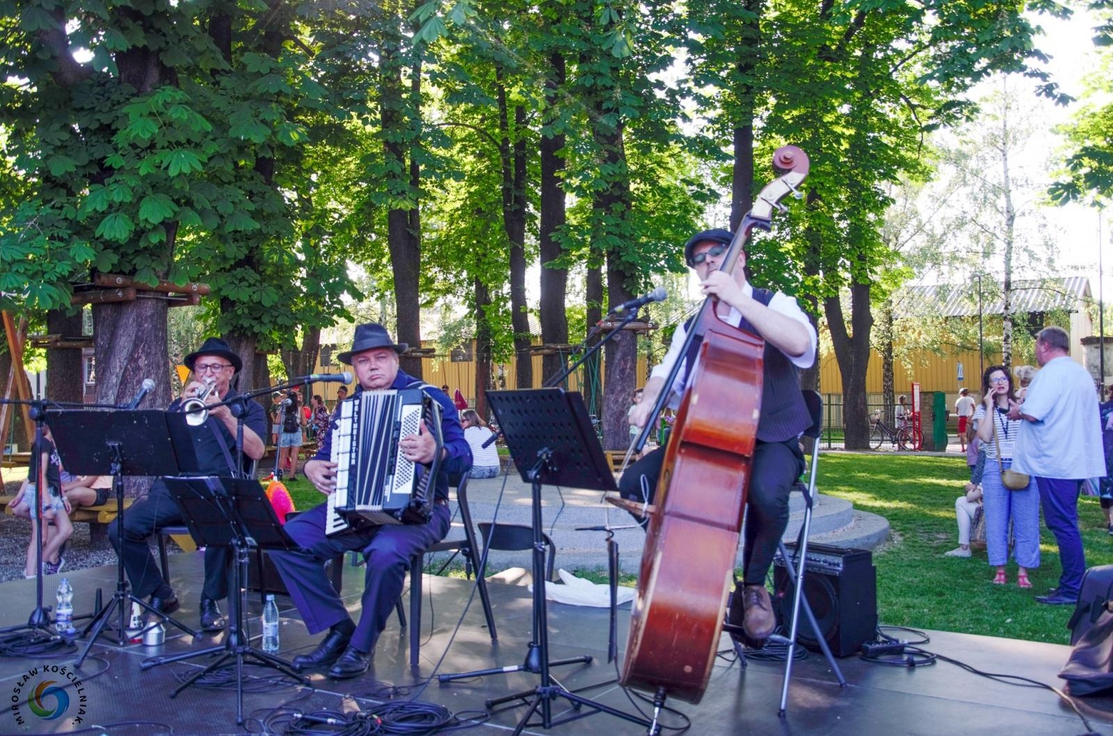Zdjęcie w galerii na portalu naszraciborz.pl: Zakręcony Dzień Dziecka na Jordanie [FOTO i WIDEO] wiadomości z regionu
