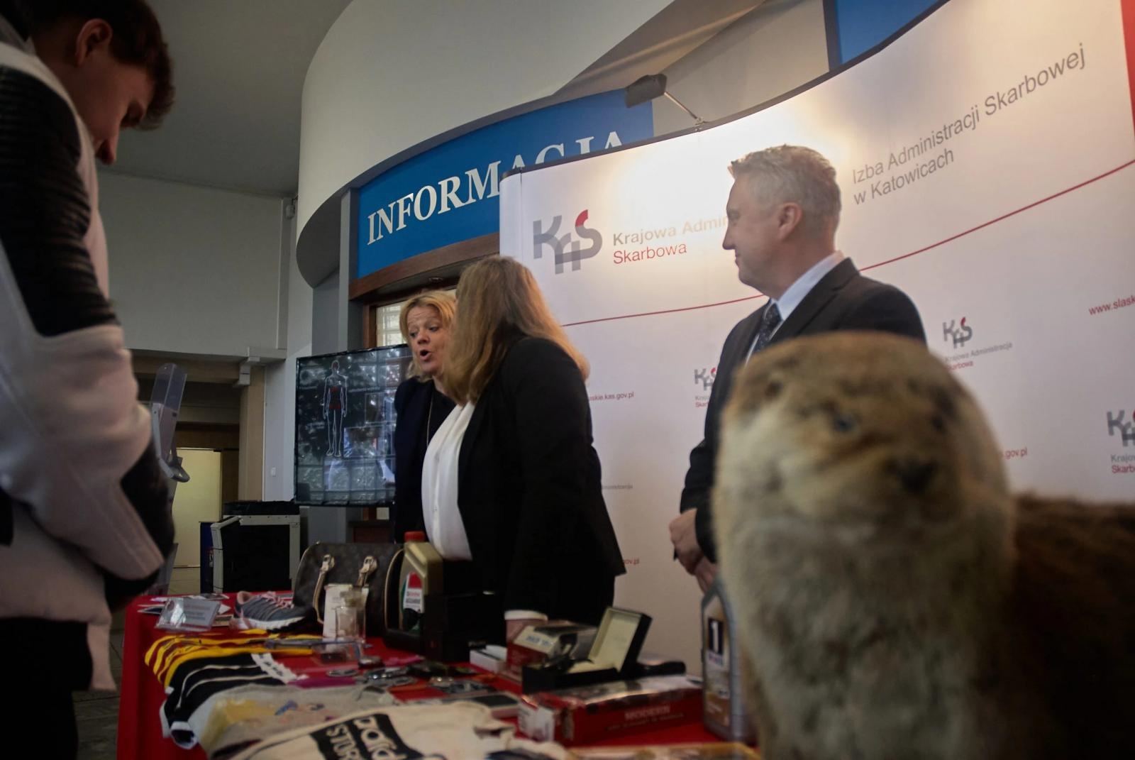 Zdjęcie w galerii na portalu naszraciborz.pl: Spotkanie z Krajową Administracją Skarbową w ANS wiadomości z regionu