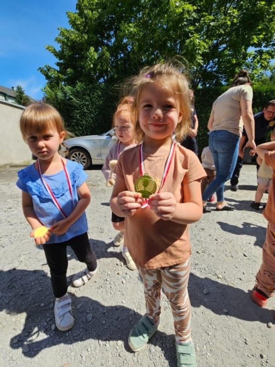 Zdjęcie w galerii na portalu naszraciborz.pl: Jednostki miejskie i strażacy odwiedzili przedszkola wiadomości z regionu