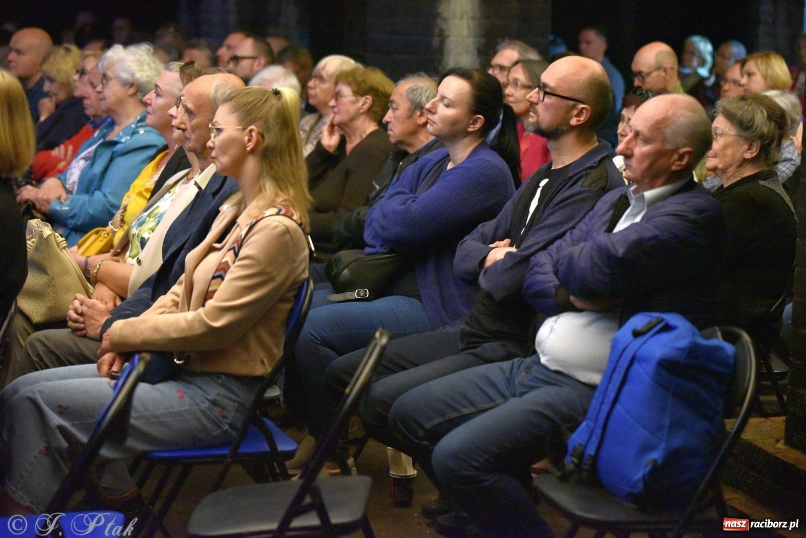 Zdjęcie w galerii na portalu naszraciborz.pl: SIDOR x S-AGE. Klasyka w elektronicznym brzmieniu w podziemiach wodociągów wiadomości z regionu