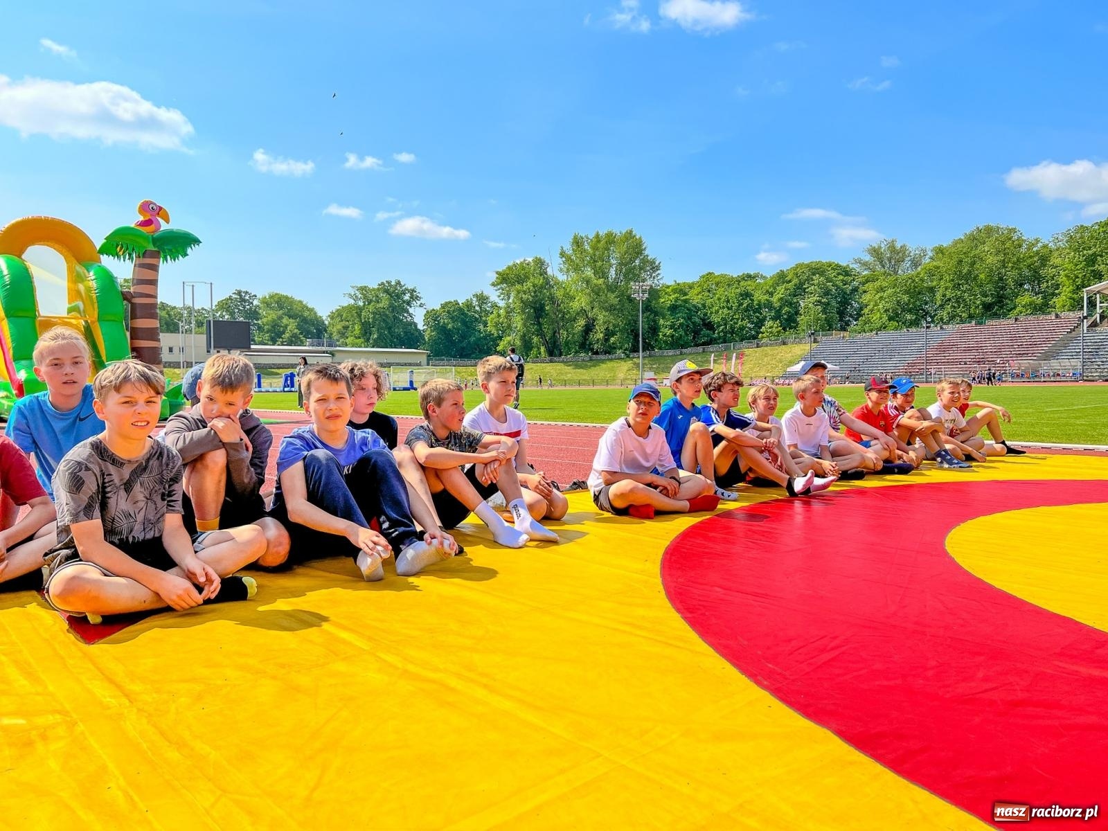 Zdjęcie w galerii na portalu naszraciborz.pl: Miasteczko Sportowe Młodych Mistrzów na Dni Raciborza wiadomości z regionu