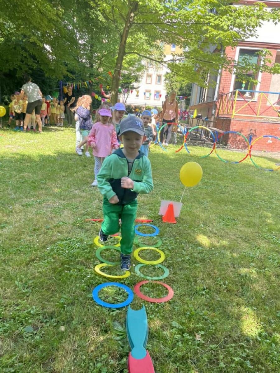 Zdjęcie w galerii na portalu naszraciborz.pl: Dzień Dziecka na Kochanowskiego wiadomości z regionu