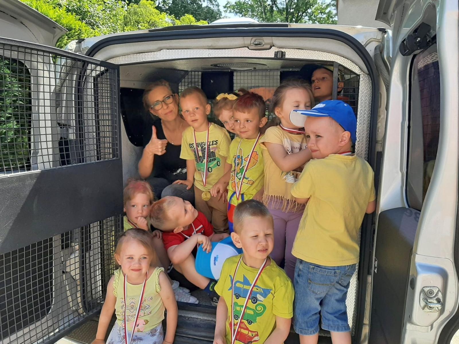 Zdjęcie w galerii na portalu naszraciborz.pl: Dzień Dziecka na Kochanowskiego wiadomości z regionu