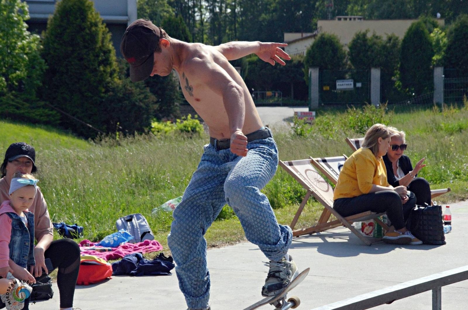Zdjęcie w galerii na portalu naszraciborz.pl: Breaking na Zamkowej, breaking pod Muzeum [FOTO i WIDEO] wiadomości z regionu