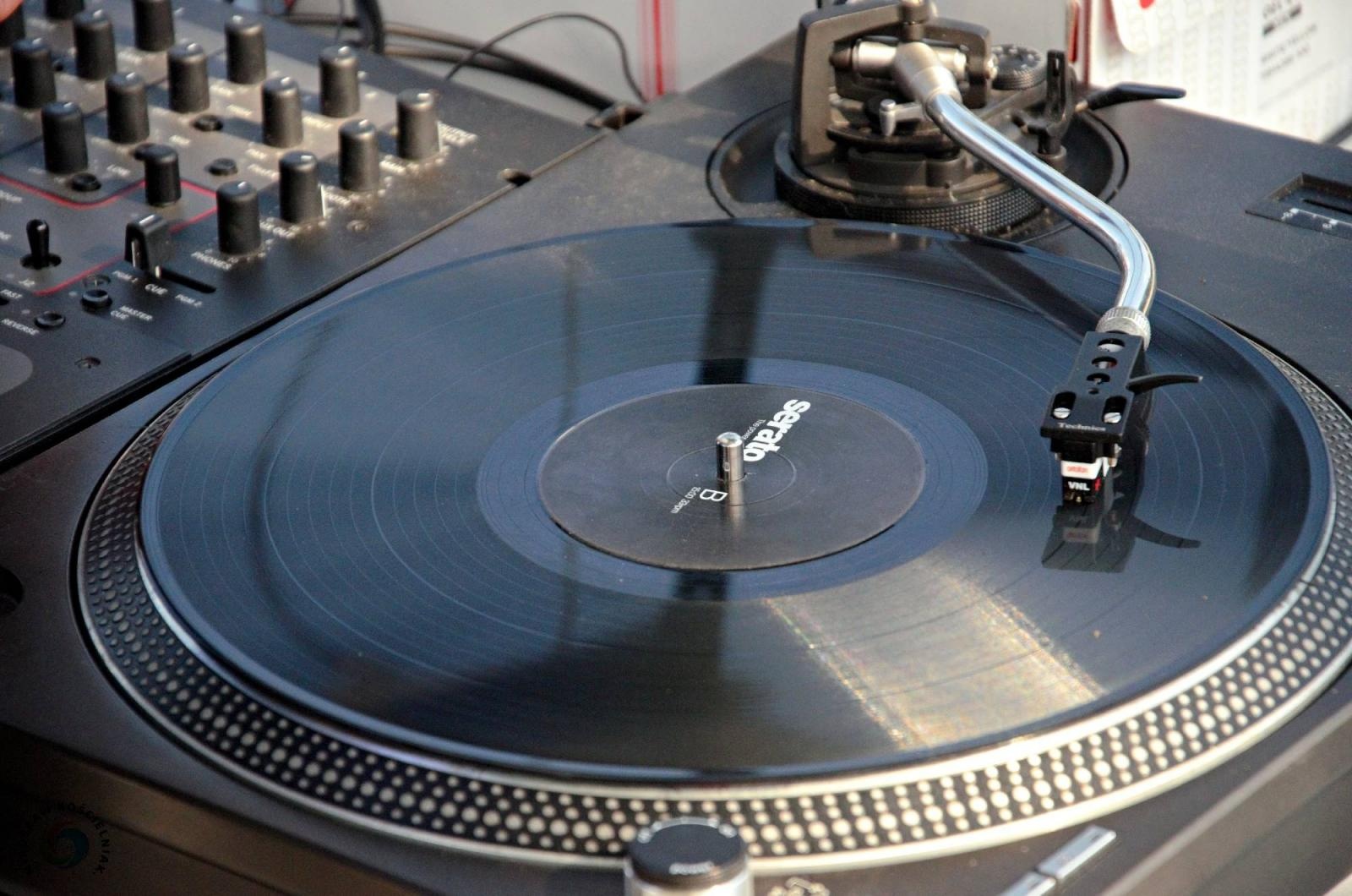 Zdjęcie w galerii na portalu naszraciborz.pl: Breaking na Zamkowej, breaking pod Muzeum [FOTO i WIDEO] wiadomości z regionu