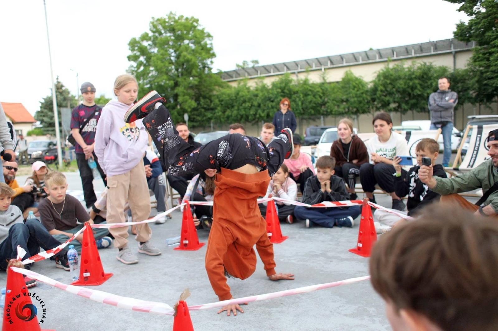 Zdjęcie w galerii na portalu naszraciborz.pl: Breaking na Zamkowej, breaking pod Muzeum [FOTO i WIDEO] wiadomości z regionu