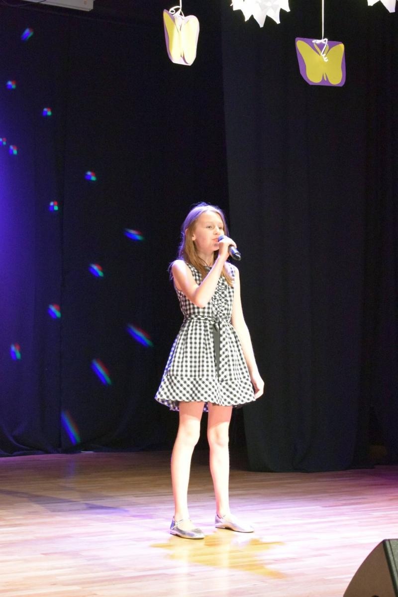 Zdjęcie w galerii na portalu naszraciborz.pl: Znamy najlepszych wokalistów Powiatowego Festiwalu Twórczości Artystycznej wiadomości z regionu