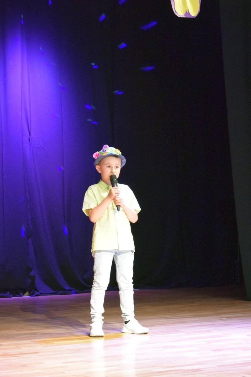 Zdjęcie w galerii na portalu naszraciborz.pl: Znamy najlepszych wokalistów Powiatowego Festiwalu Twórczości Artystycznej wiadomości z regionu