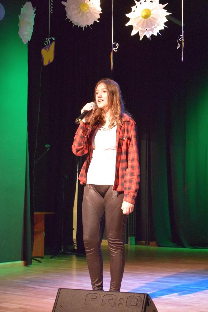 Zdjęcie w galerii na portalu naszraciborz.pl: Znamy najlepszych wokalistów Powiatowego Festiwalu Twórczości Artystycznej wiadomości z regionu