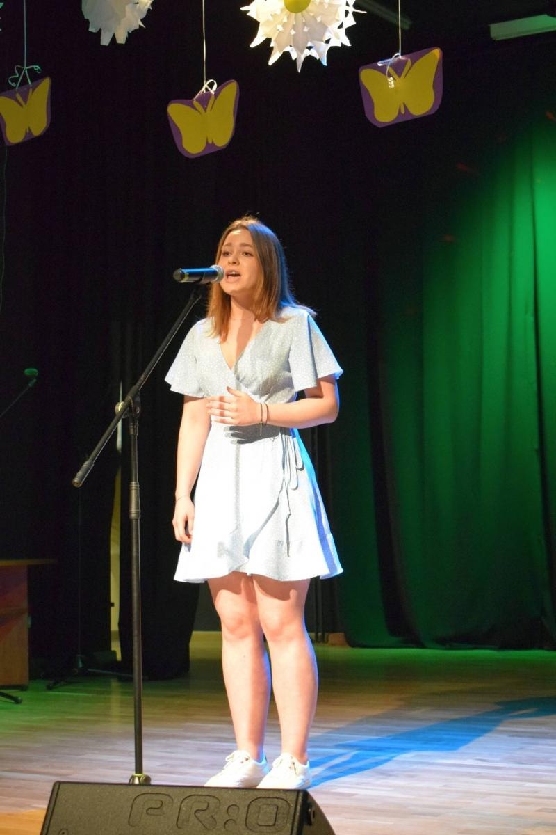 Zdjęcie w galerii na portalu naszraciborz.pl: Znamy najlepszych wokalistów Powiatowego Festiwalu Twórczości Artystycznej wiadomości z regionu