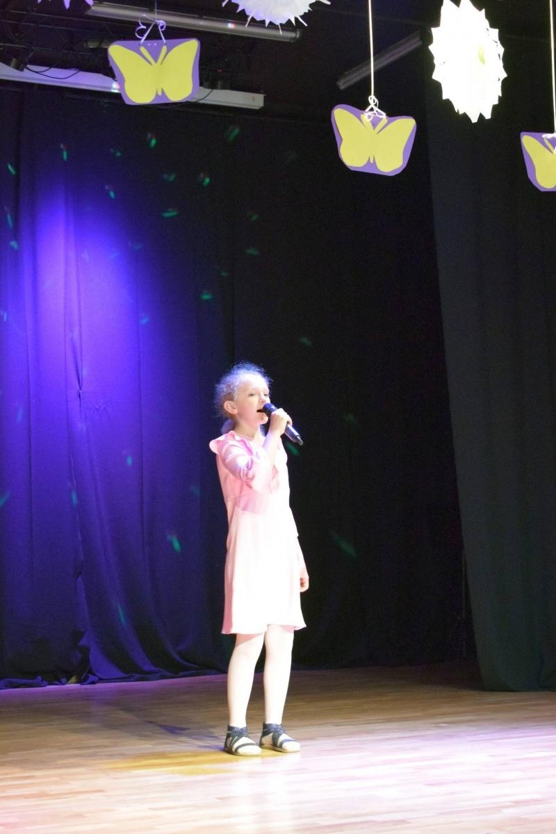 Zdjęcie w galerii na portalu naszraciborz.pl: Znamy najlepszych wokalistów Powiatowego Festiwalu Twórczości Artystycznej wiadomości z regionu