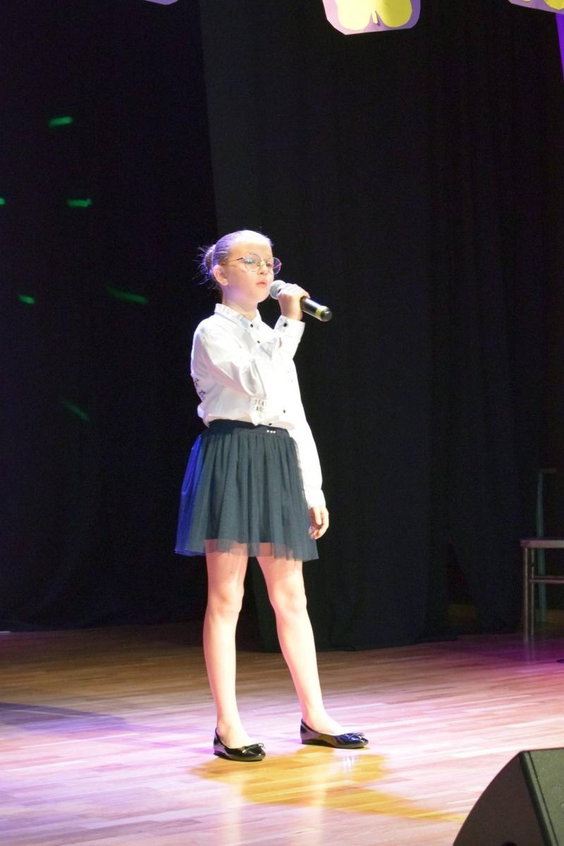 Zdjęcie w galerii na portalu naszraciborz.pl: Znamy najlepszych wokalistów Powiatowego Festiwalu Twórczości Artystycznej wiadomości z regionu