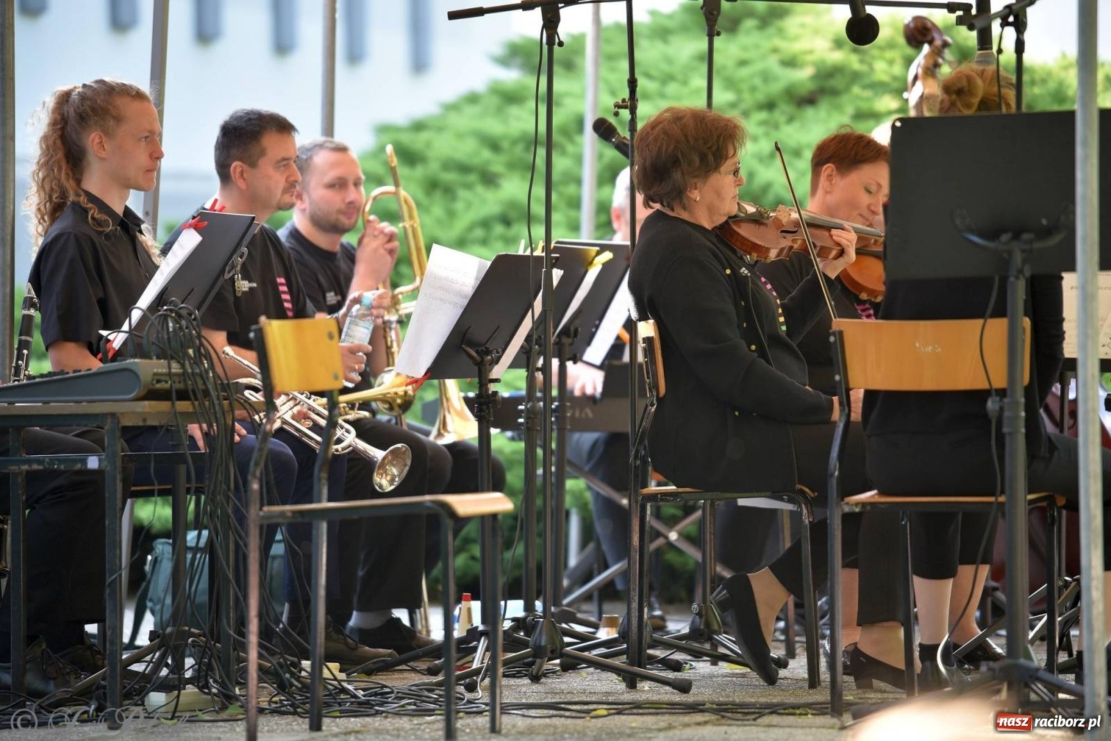 Zdjęcie w galerii na portalu naszraciborz.pl: W muzycznym ogrodzie, czyli The Teacher’s Band na Dni Raciborza wiadomości z regionu