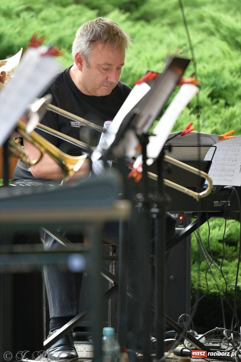 Zdjęcie w galerii na portalu naszraciborz.pl: W muzycznym ogrodzie, czyli The Teacher’s Band na Dni Raciborza wiadomości z regionu