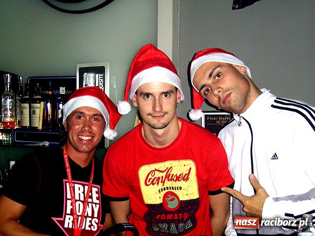 Zdjęcie w galerii na portalu naszraciborz.pl: Mikołajki w Vinylu wiadomości z regionu