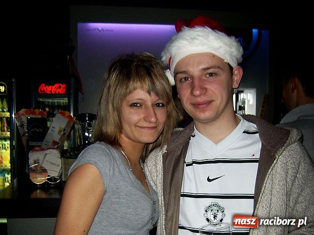 Zdjęcie w galerii na portalu naszraciborz.pl: Mikołajki w Vinylu wiadomości z regionu