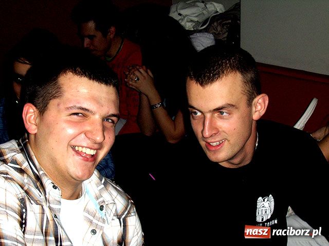 Zdjęcie w galerii na portalu naszraciborz.pl: Mikołajki w Vinylu wiadomości z regionu