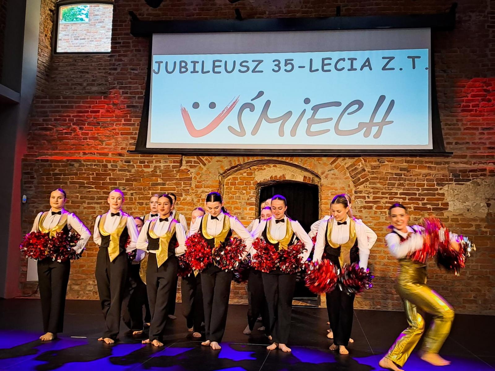 Zdjęcie w galerii na portalu naszraciborz.pl: Tworkowski Uśmiech świętuje 35. urodziny wiadomości z regionu